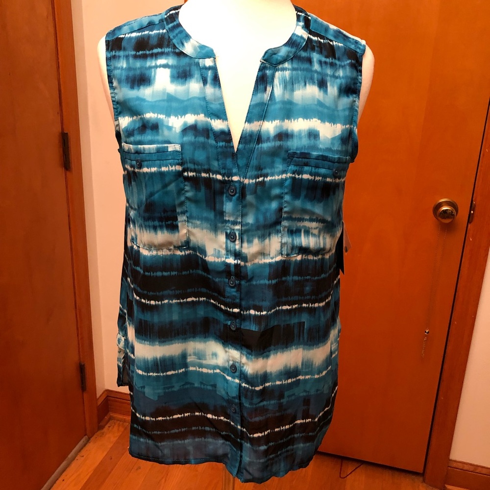 Sleeveless Blouse